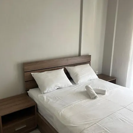 بيت للعطل Sakis *