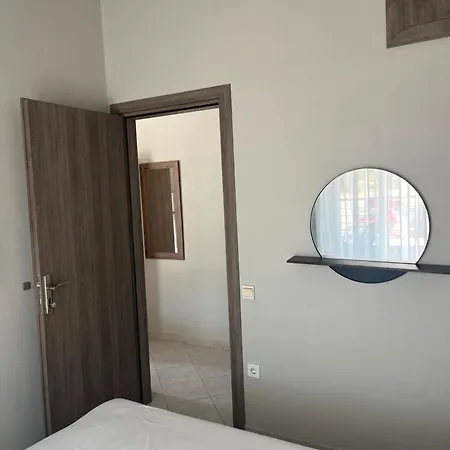 بيت للعطل Sakis *